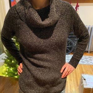 Black Cowl Neck Knitted Sweater💕3 items for $20💕